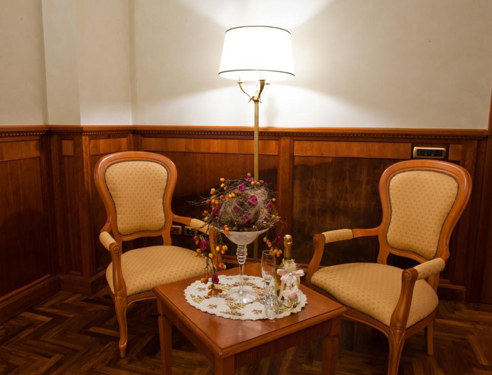 Hotel Capys Capua Værelse billede